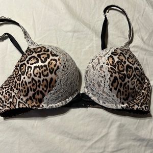 VS leopard Bombshell Bra